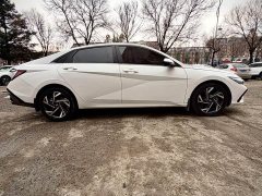 Hyundai Elantra 1.5L CVT Luxury - ფოტო 7