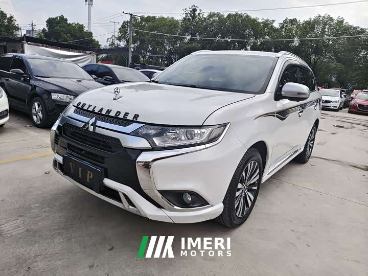 Mitsubishi Outlander 2.0L 2WD Comfort Edition 7-Seater
