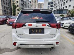 Mitsubishi Outlander 2.0L 2WD Comfort Edition 7-Seater - ფოტო 5