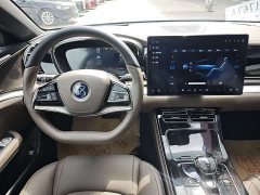 BYD Han DM-i Smart Driving Edition 125KM Premium - ფოტო 13
