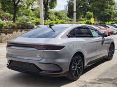 BYD Han DM-i Smart Driving Edition 125KM Premium - ფოტო 4