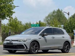 Volkswagen Golf 2021 280TSI DSG R-Line - ფოტო 1