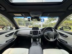 Toyota Crown (Imported) 3.5L Automatic - photo 7