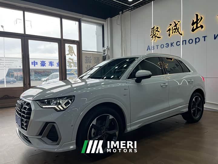 Audi Q3 35 TFSI Sport Dynamic Edition 1.4T