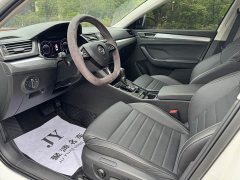 Skoda Superb TSI280 DSG Prestige - ფოტო 4