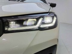 BMW 5 Series 530Li Premier M Sport Package - ფოტო 14