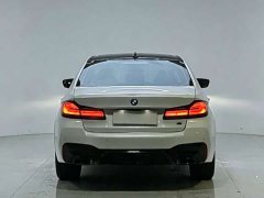 BMW 5 Series 530Li Premier M Sport Package - ფოტო 5