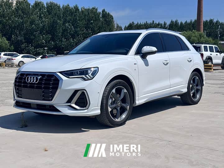 Audi Q3 35 TFSI Fashion Dynamic