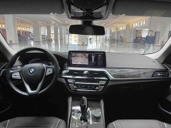 BMW 5 Series 525Li Luxury Package - ფოტო 15