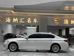 BMW 5 Series 525Li Luxury Package - ფოტო 2