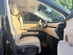 Changan Voyah ET Extended Range 200 Pro - ფოტო 6