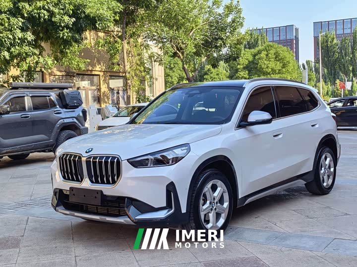 BMW X1 sDrive20Li X Design Package