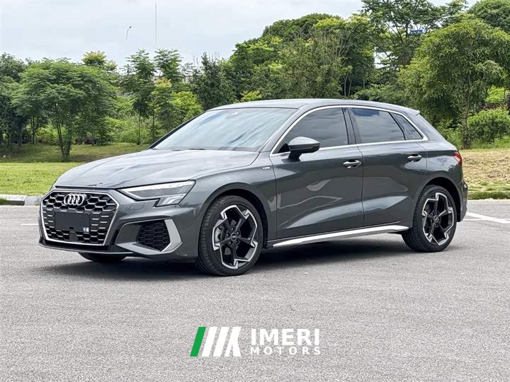 Audi A3 Facelift Sportback 35 TFSI Luxury Sport - ავტომობილი ჩინეთიდან