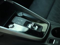 Audi A3 Facelift Sportback 35 TFSI Luxury Sport - ფოტო 13