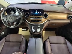 Mercedes-Benz V-Class 2022 V 260 L Long Wheelbase Luxury Edition - ფოტო 4