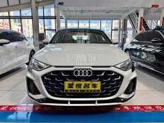 Audi A3 A3L Limousine 35TFSI Prestige - ფოტო 1
