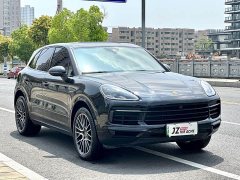 Porsche Cayenne New Energy 2022 Cayenne E-Hybrid 2.0T Platinum Edition - ფოტო 3