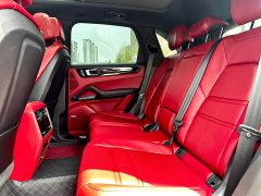 Porsche Cayenne New Energy 2022 Cayenne E-Hybrid 2.0T Platinum Edition - ფოტო 7