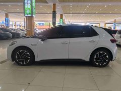 Volkswagen ID.3 Outstanding Edition - ფოტო 2