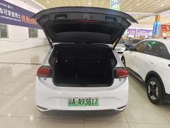Volkswagen ID.3 Outstanding Edition - ფოტო 9