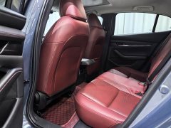Mazda3 Axela 2.0L Automatic Elegant Black Obsidian Edition - ფოტო 12