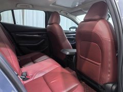 Mazda3 Axela 2.0L Automatic Elegant Black Obsidian Edition - ფოტო 13