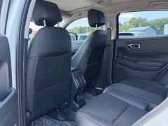 Honda Vezel 1.5L CVT Pioneer Edition - ფოტო 15