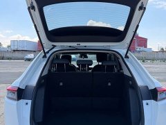 Honda Vezel 1.5L CVT Pioneer Edition - ფოტო 17