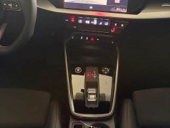 Audi A3 A3L Limousine 35 TFSI RS Package Sport Edition - ფოტო 18
