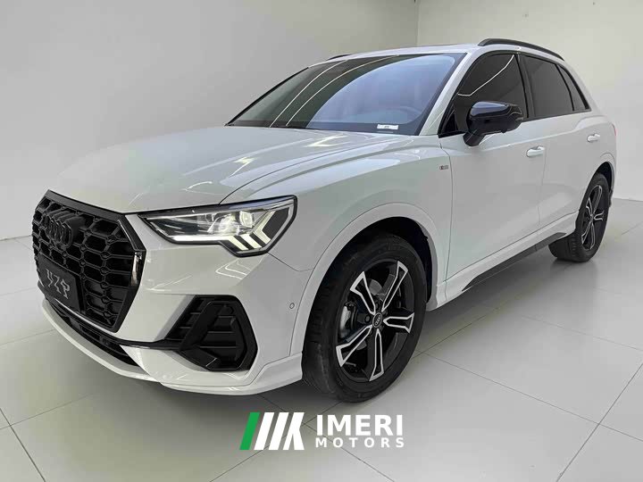 Audi Q3 35 TFSI Fashion Dynamic