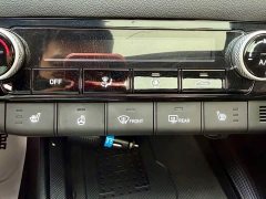 Hyundai Elantra 1.5L CVT Luxury - ფოტო 20