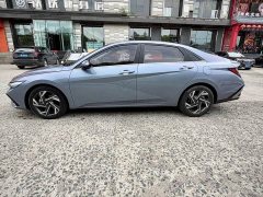 Hyundai Elantra 1.5L CVT Luxury - ფოტო 8
