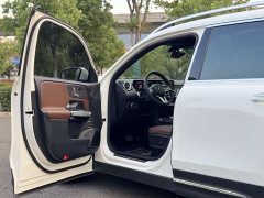 Mercedes-Benz GLB 200 Fashion Version - ფოტო 18