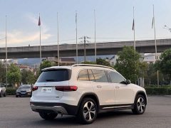 Mercedes-Benz GLB 200 Fashion Version - ფოტო 9