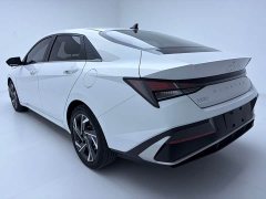 Hyundai Elantra 1.5L CVT GLX Elite - ფოტო 6