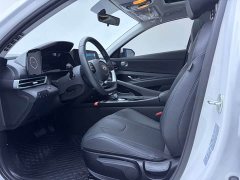 Hyundai Elantra 1.5L CVT GLX Elite - ფოტო 7