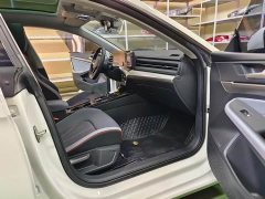 Volkswagen Lingdu L 280TSI DSG Dazzling Red Edition - ფოტო 11