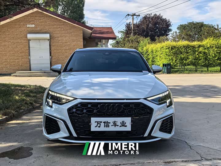 Audi A3 Sportback 35 TFSI Fashion Sport - ავტომობილი ჩინეთიდან