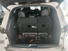 Toyota Sienna 2.5L Hybrid Premium Edition - ფოტო 12