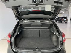 Nissan Qashqai 2022 2.0L CVT XV Premium Luxury - ფოტო 18