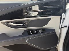 Lincoln Explorer 2023 2.0T AWD Elite - ფოტო 9