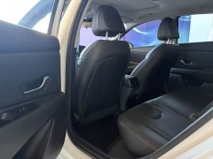 Hyundai Elantra 1.5L CVT Luxury - ფოტო 10