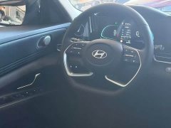 Hyundai Elantra 1.5L CVT Luxury - ფოტო 11
