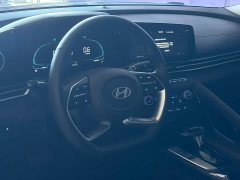 Hyundai Elantra 1.5L CVT Luxury - ფოტო 16