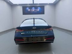 Hyundai Elantra 2023 1.5L CVT GLS Leading Edition - ფოტო 5