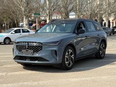 Lincoln Explorer 2.0T AWD Deluxe Hybrid - ფოტო 1