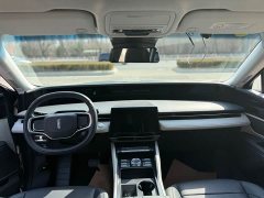 Lincoln Explorer 2.0T AWD Deluxe Hybrid - ფოტო 8