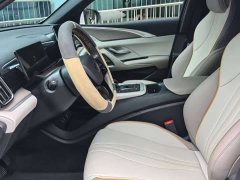 BYD Song Pro New Energy DM-i 71KM Glory Edition Pilot - ფოტო 7