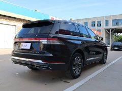 Lincoln Aviator 3.0T V6 AWD Luxury Cruise Edition 6-Seater - ფოტო 11