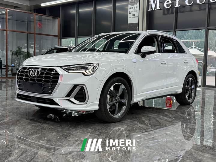 Audi Q3 35 TFSI Fashion Dynamic
